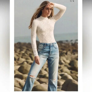 Rose land the Fairfax 90’s loose denim